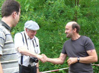 Walter Funck greets John Ruth at Menzingen Hof